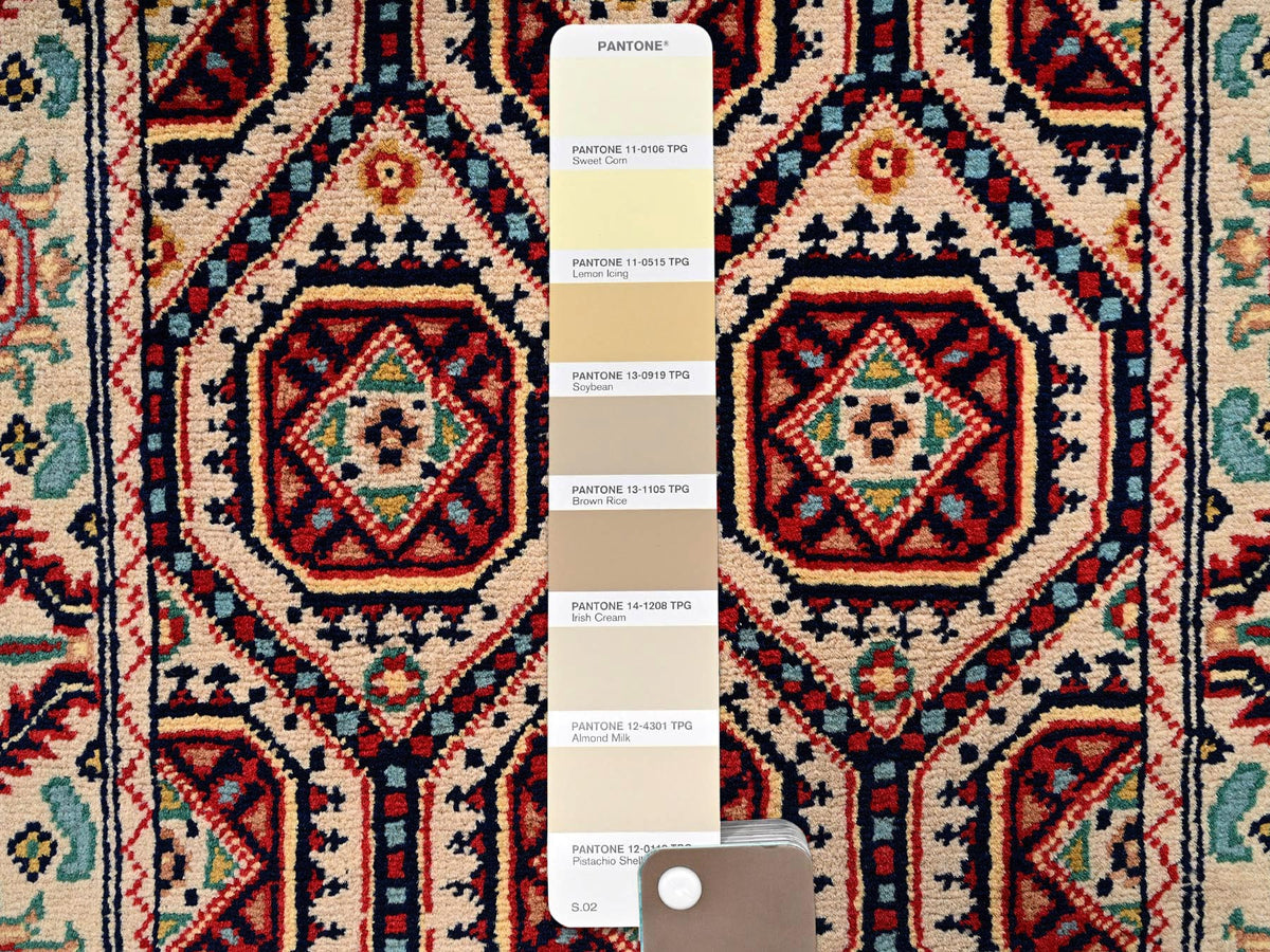 Tribal & Geometric hand-knotted wool rug in Ivory, 2'1" x 4'3" — SKU O02462 (view 4)