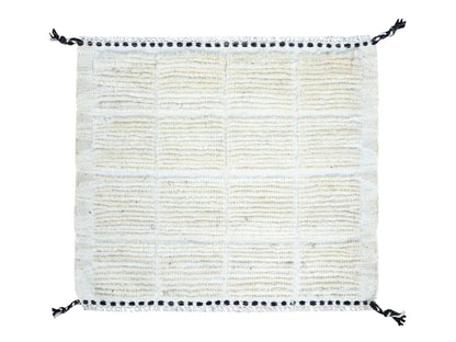 Ivory 1'8" x 2'0" Tribal Hand knotted Wool Rug - Sku: O0248