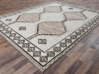 Tribal & Geometric hand-knotted wool rug in Ivory, 8'4" x 10'1" — SKU O02516 (view 3)