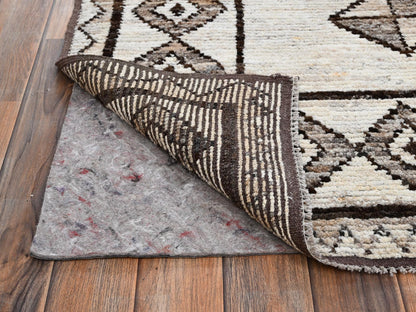 Tribal & Geometric hand-knotted wool rug in Ivory, 8'4" x 10'1" — SKU O02516 (view 5)