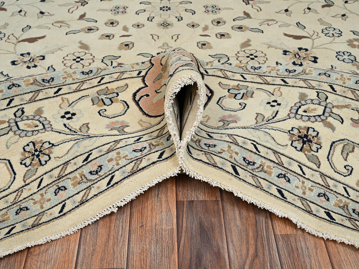 Tabriz Vintage hand-knotted wool rug in Ivory, 11'11" x 17'5" — SKU O02528 (view 6)