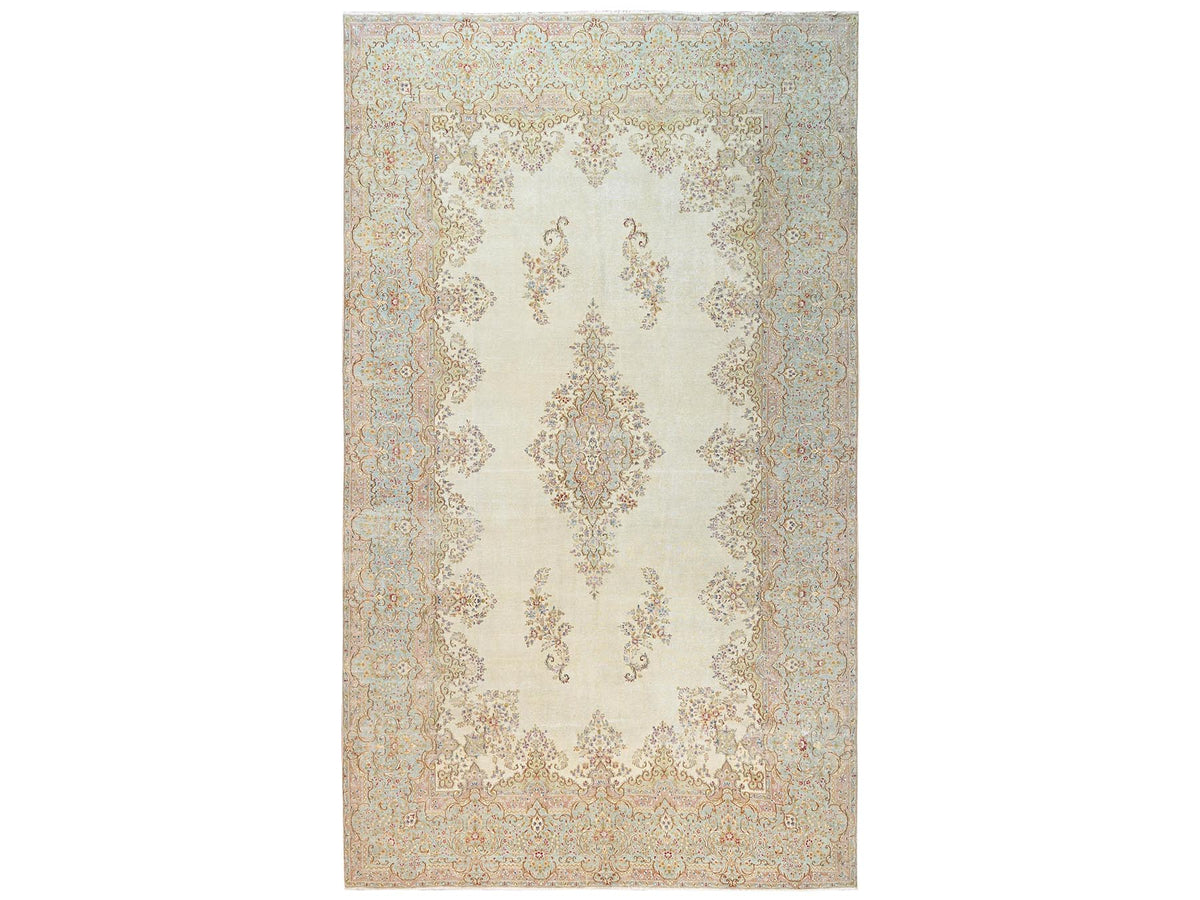 Kerman Vintage hand-knotted wool rug in Ivory & Light Green, 12'3" x 21'1" — SKU O02532