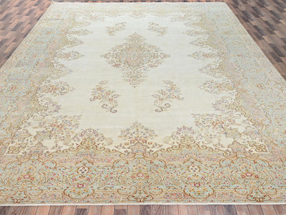 Kerman Vintage hand-knotted wool rug in Ivory & Light Green, 12'3" x 21'1" — SKU O02532 (view 2)