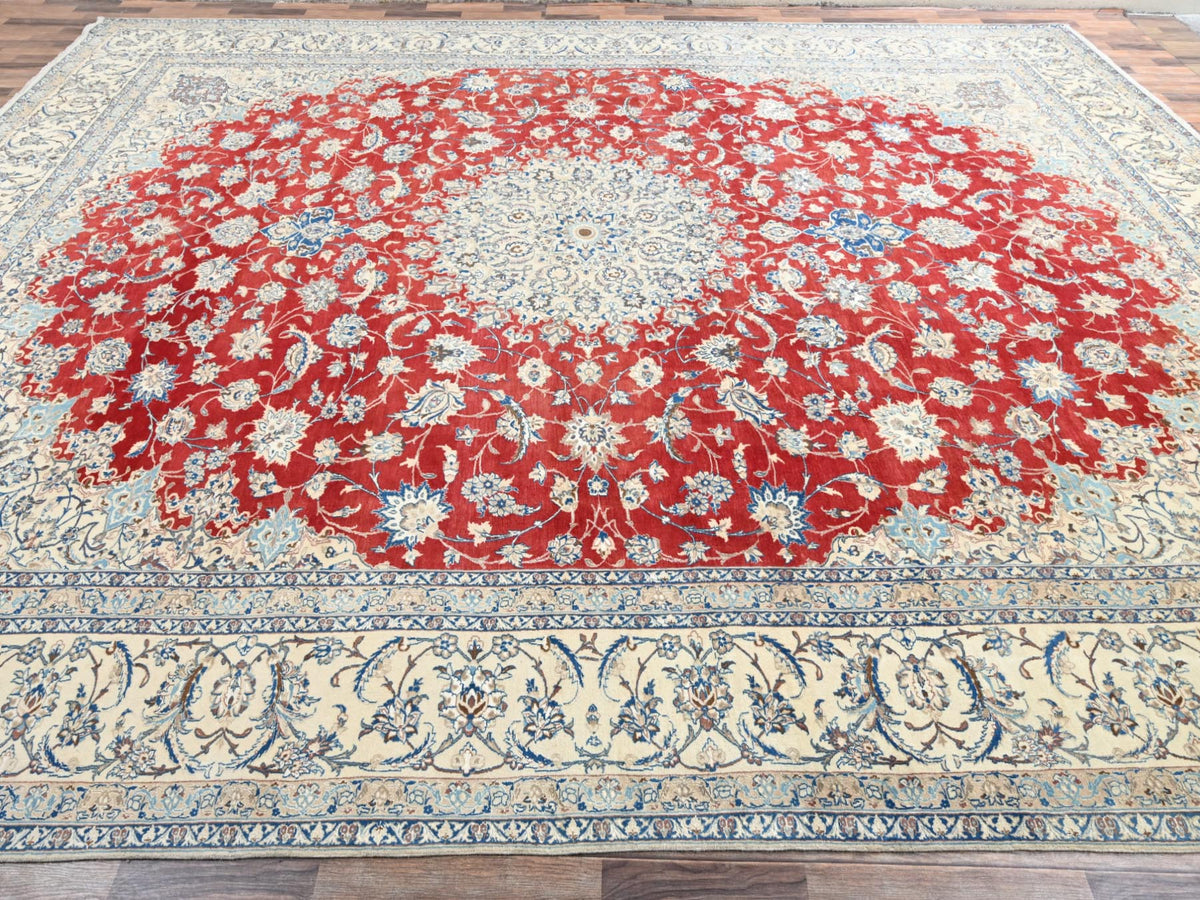 Nain Vintage hand-knotted wool/silk rug in Red & Ivory, 13'5" x 19'4" — SKU O02533 (view 4)