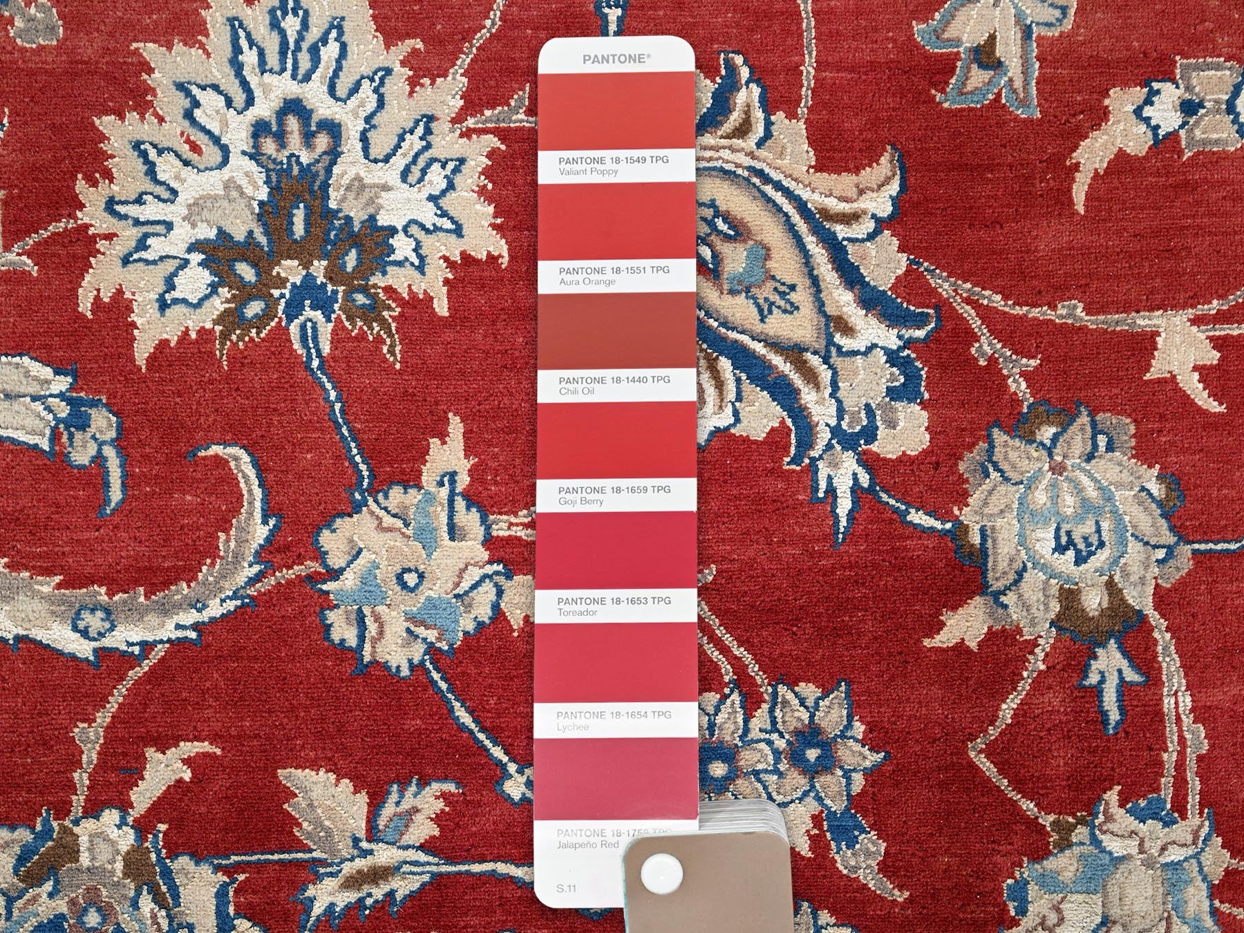 Nain Vintage hand-knotted wool/silk rug in Red & Ivory, 13'5" x 19'4" — SKU O02533 (view 8)