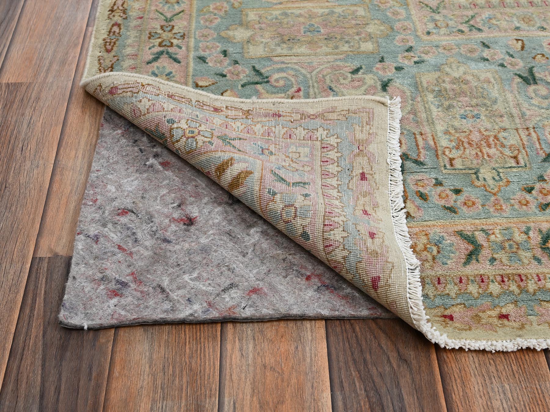 Kerman Vintage hand-knotted wool rug in Ivory & Light Green, 9'3" x 11'9" — SKU O02535 (view 5)