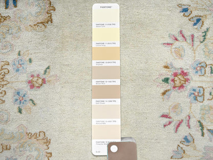 Kerman Vintage hand-knotted wool rug in Ivory & Light Green, 9'3" x 11'9" — SKU O02535 (view 8)