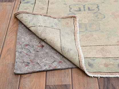 Sultanabad Vintage hand-knotted wool rug in Ivory, 13'5" x 19'3" — SKU O02537 (view 5)