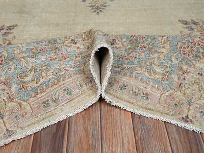 Kerman Vintage hand-knotted wool rug in Ivory & Light Blue, 8'7" x 11'10" — SKU O02539 (view 6)