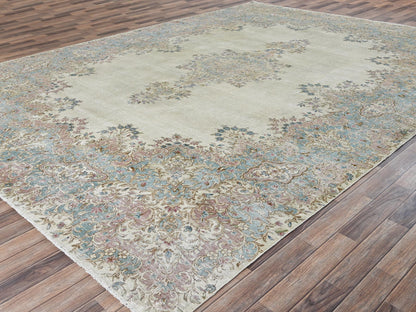 Kerman Vintage hand-knotted wool rug in Ivory & Light Blue, 9'11" x 13'9" — SKU O02540 (view 3)