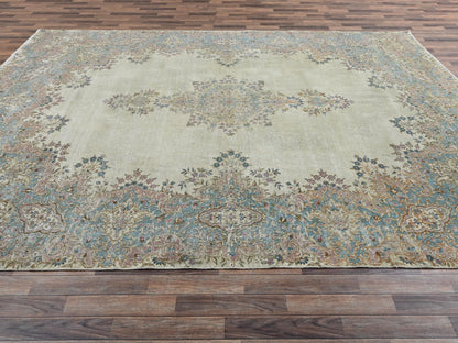 Ivory 9'11" x 13'9" Vintage Hand knotted Wool Rug - Sku: O02540