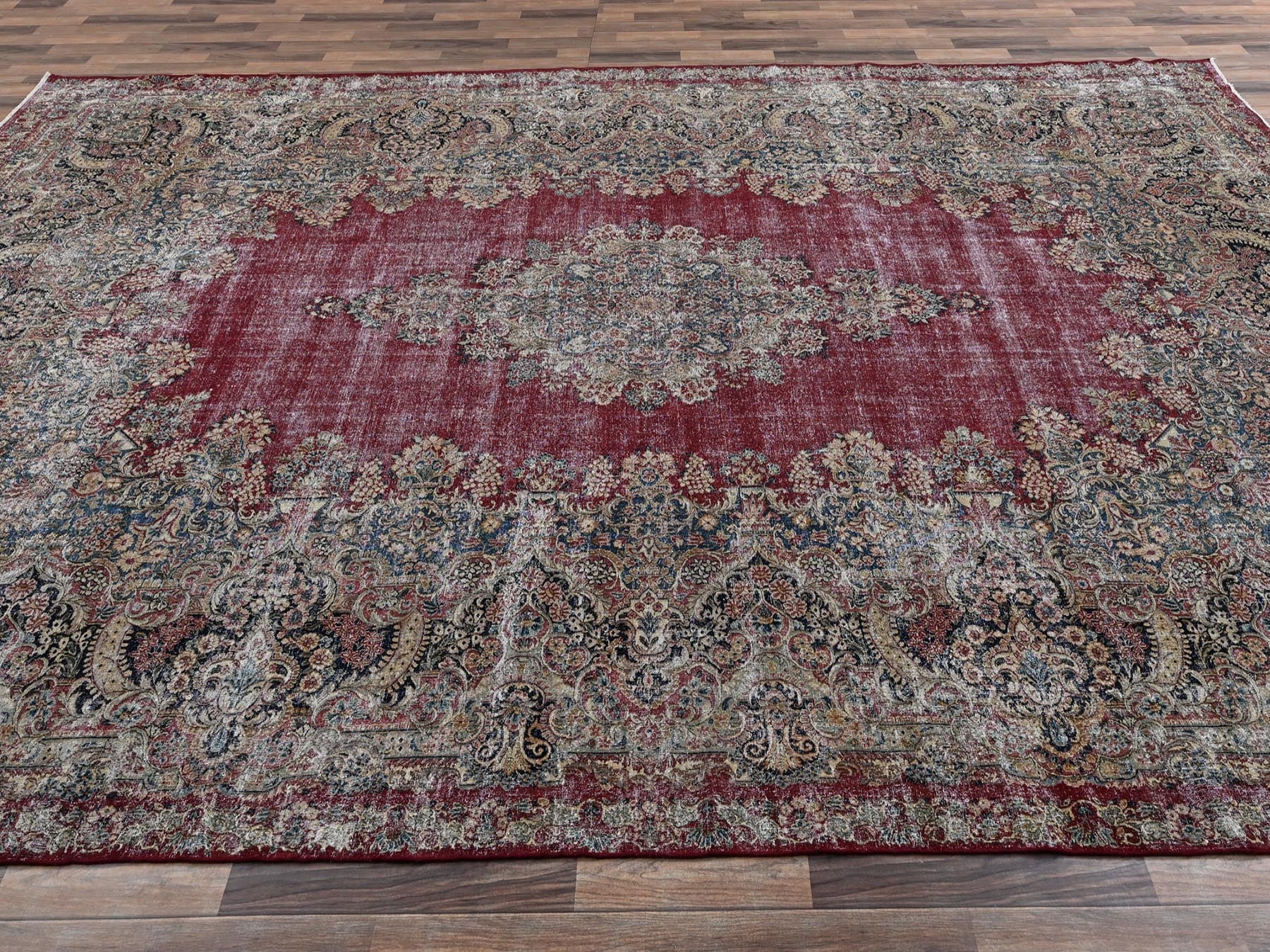 Kerman Vintage hand-knotted wool rug in Red & Brown, 9'9" x 15'3" — SKU O02542 (view 4)