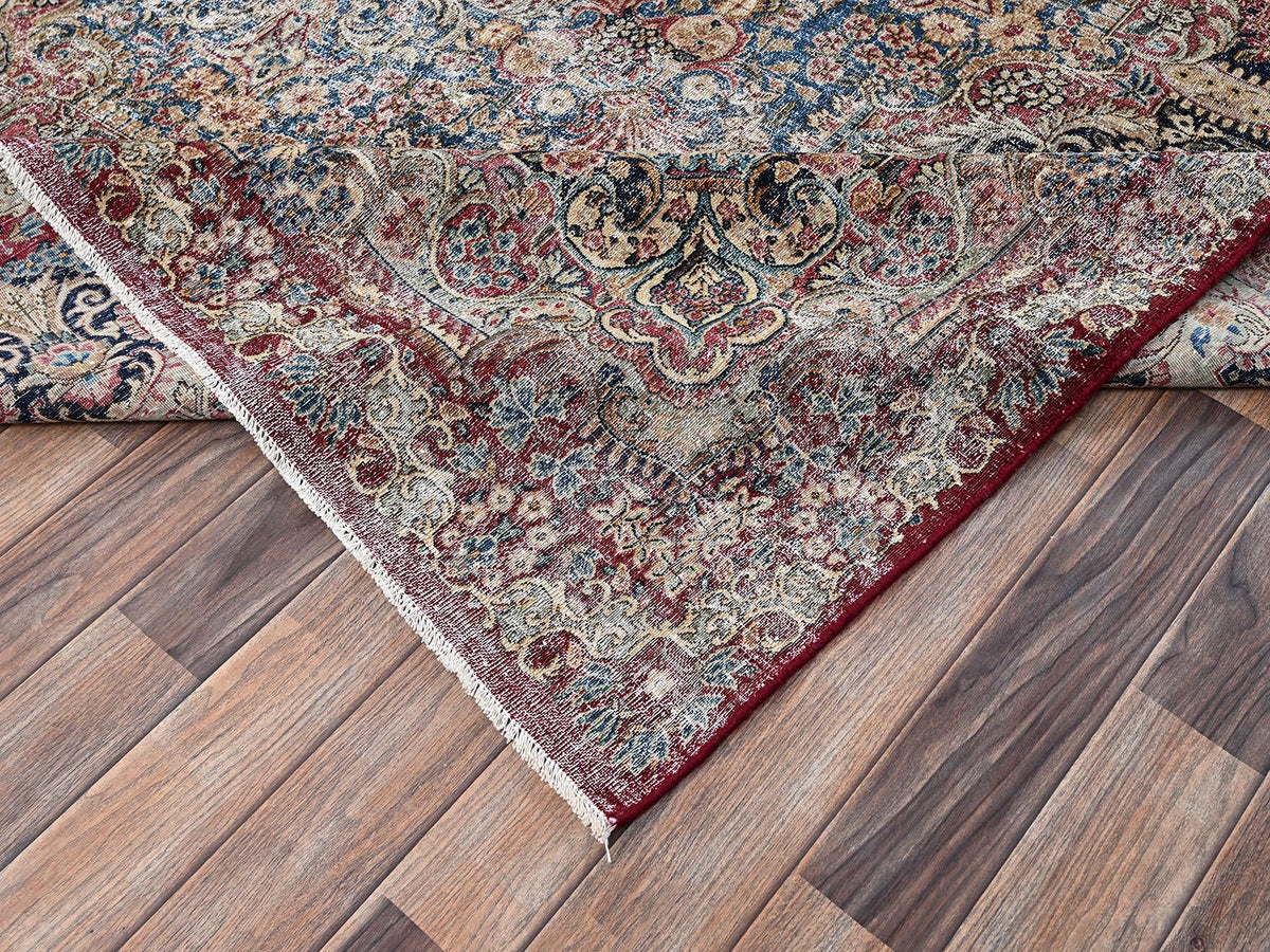 Kerman Vintage hand-knotted wool rug in Red & Brown, 9'9" x 15'3" — SKU O02542 (view 7)