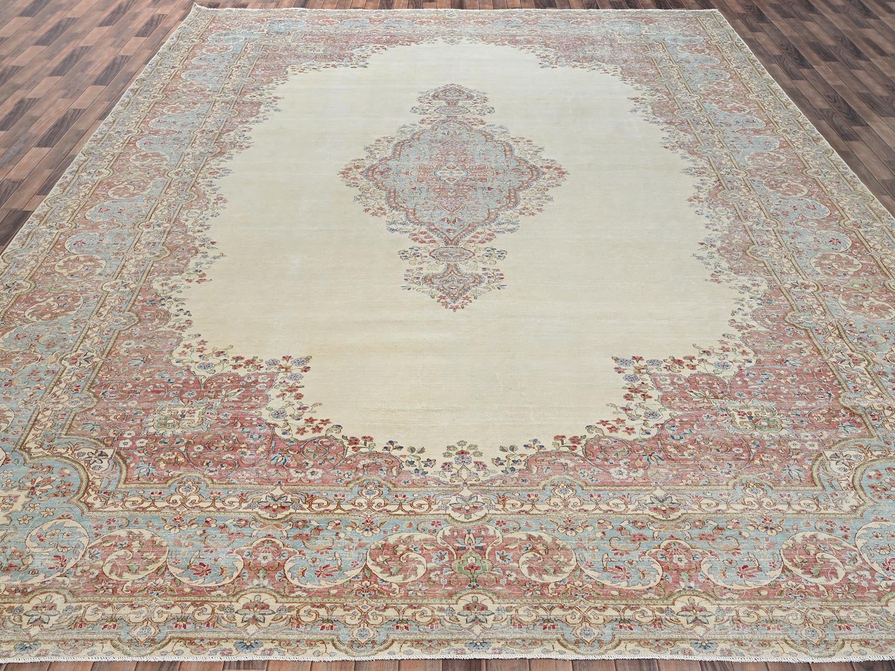 Kerman Vintage hand-knotted wool rug in Ivory & Light Blue, 11'8" x 19'5" — SKU O02545 (view 2)