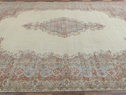 Kerman Vintage hand-knotted wool rug in Ivory & Light Blue, 11'8" x 19'5" — SKU O02545 (view 4)