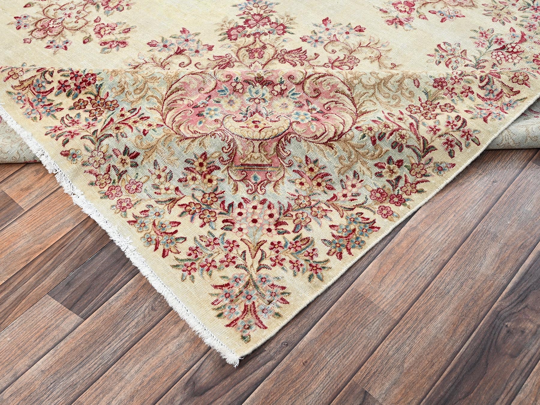 Kerman Vintage hand-knotted wool rug in Ivory & Light Green, 8'5" x 14'5" — SKU O02548 (view 7)