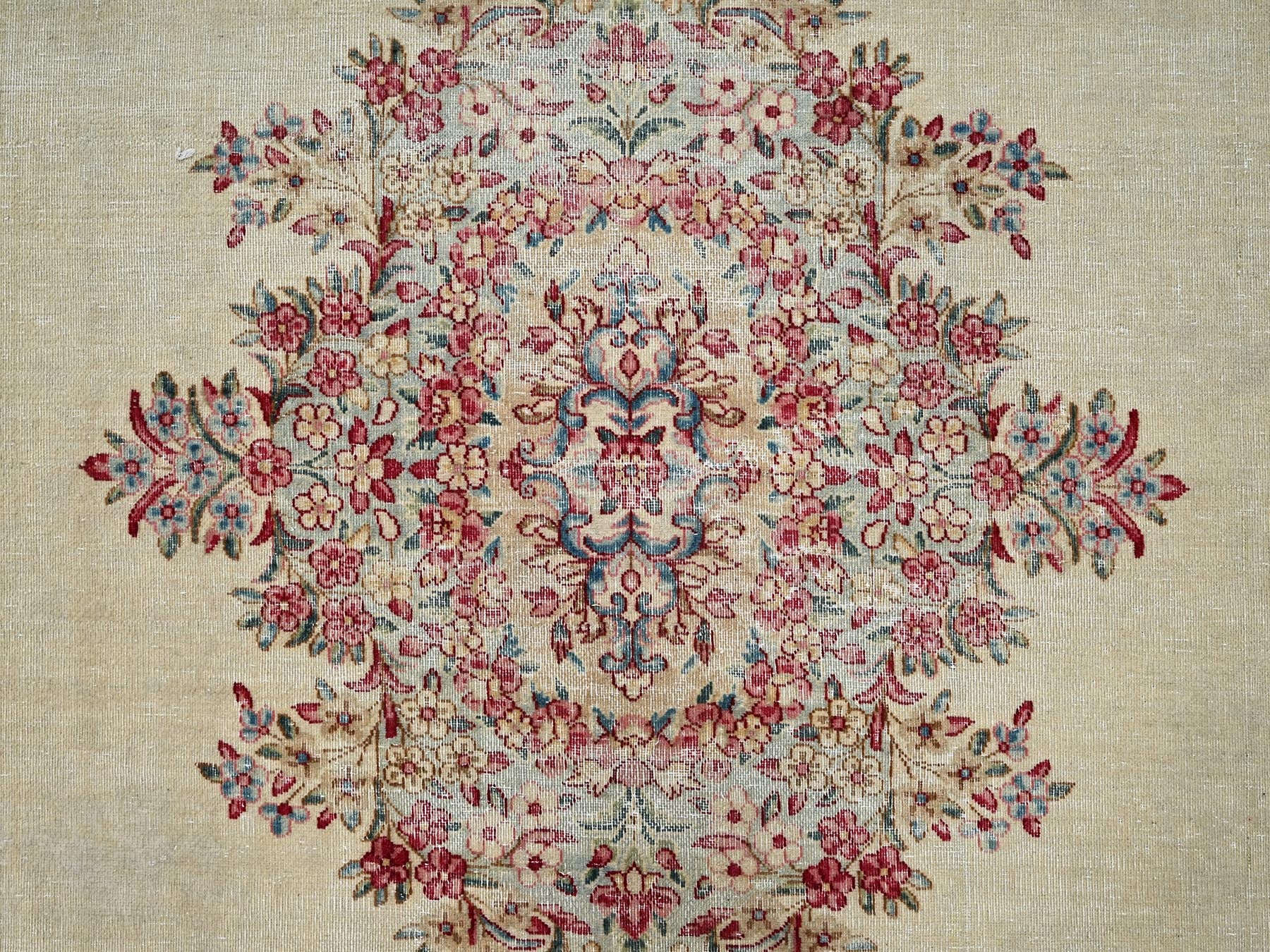 Kerman Vintage hand-knotted wool rug in Ivory & Light Green, 8'5" x 14'5" — SKU O02548 (view 9)