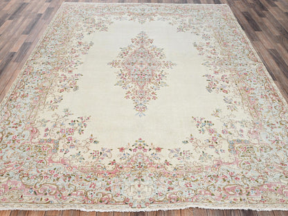 Ivory 7'10" x 10'0" Vintage Hand knotted Wool Rug - Sku: O02550
