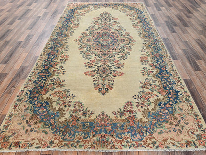 Kerman Vintage hand-knotted wool runner in Ivory & Blue, 5'11" x 11'5" — SKU O02551 (view 2)