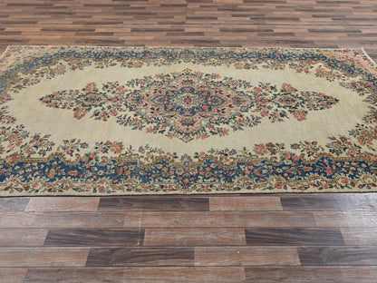 Kerman Vintage hand-knotted wool runner in Ivory & Blue, 5'11" x 11'5" — SKU O02551 (view 4)