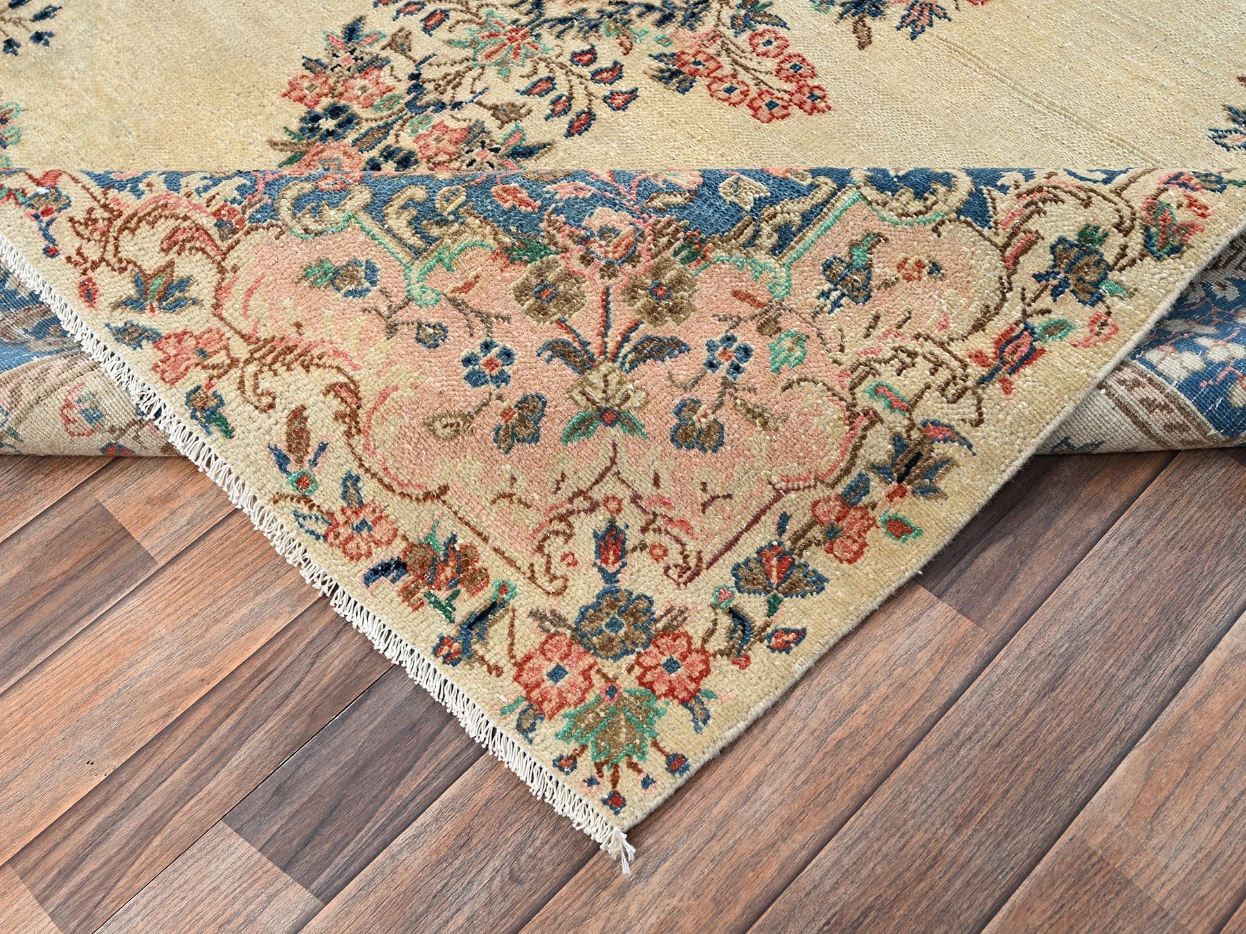 Kerman Vintage hand-knotted wool runner in Ivory & Blue, 5'11" x 11'5" — SKU O02551 (view 7)
