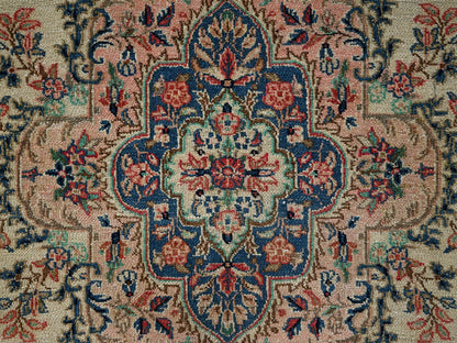 Kerman Vintage hand-knotted wool runner in Ivory & Blue, 5'11" x 11'5" — SKU O02551 (view 9)