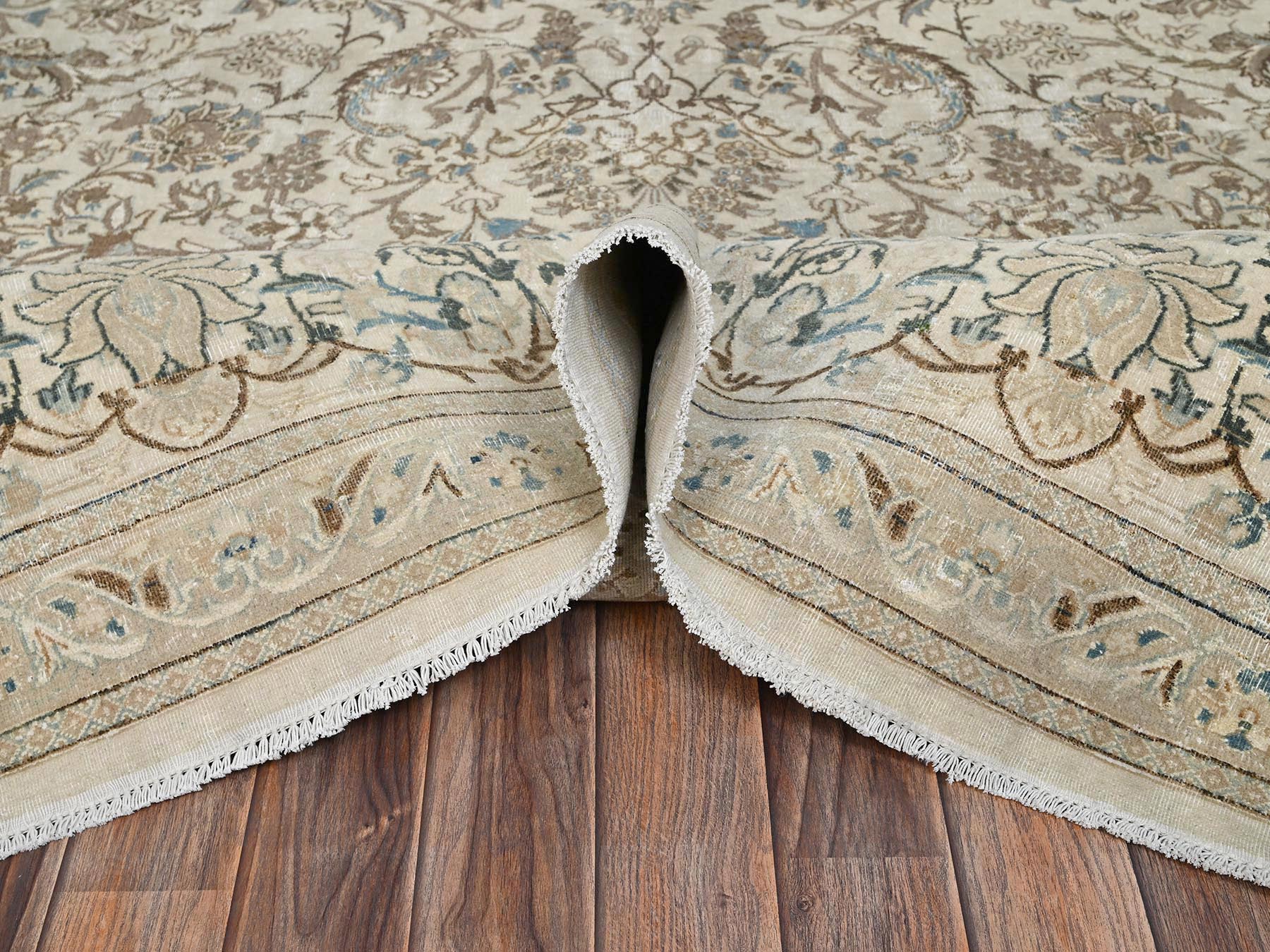 Nain Vintage hand-knotted wool/silk rug in Ivory, 9'7" x 13'3" — SKU O02556 (view 6)