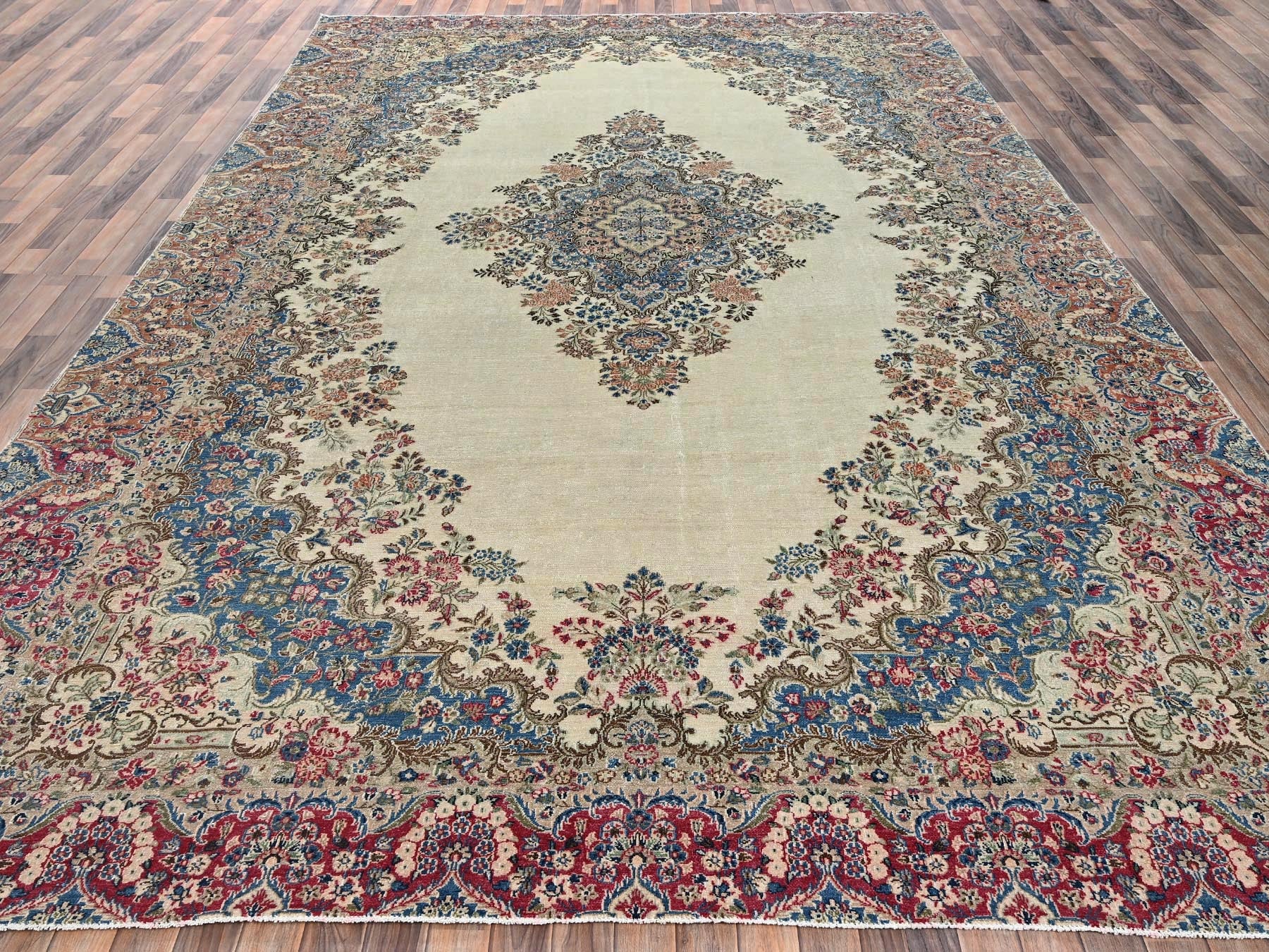 Kerman Vintage hand-knotted wool rug in Ivory & Red, 10'2" x 15'10" — SKU O02557 (view 2)