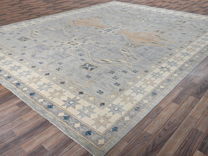 Oushak hand-knotted wool rug in Gray & Ivory, 11'8" x 14'11" — SKU O02562 (view 3)