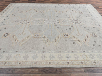 Oushak hand-knotted wool rug in Gray & Ivory, 11'6" x 14'10" — SKU O02565 (view 4)