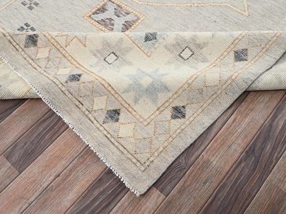 Oushak hand-knotted wool rug in Gray & Ivory, 11'6" x 14'10" — SKU O02565 (view 7)