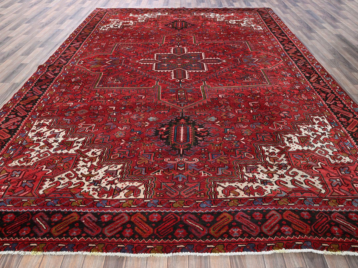 Heriz Heriz hand-knotted wool rug in Red & Chocolate Brown, 9'7" x 12'2" — SKU O0256 (view 2)