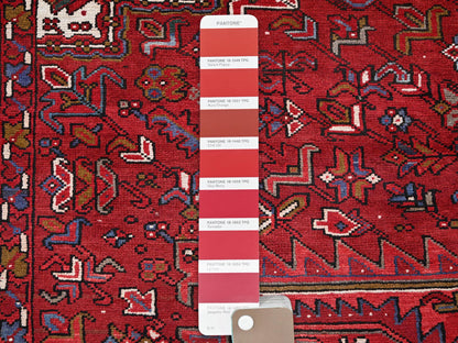 Heriz Heriz hand-knotted wool rug in Red & Chocolate Brown, 9'7" x 12'2" — SKU O0256 (view 7)
