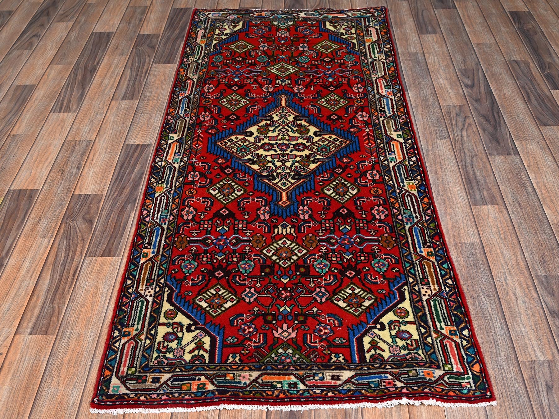 Hamadan Tribal & Geometric hand-knotted wool runner in Red & Ivory, 2'8" x 5'11" — SKU O02587 (view 2)