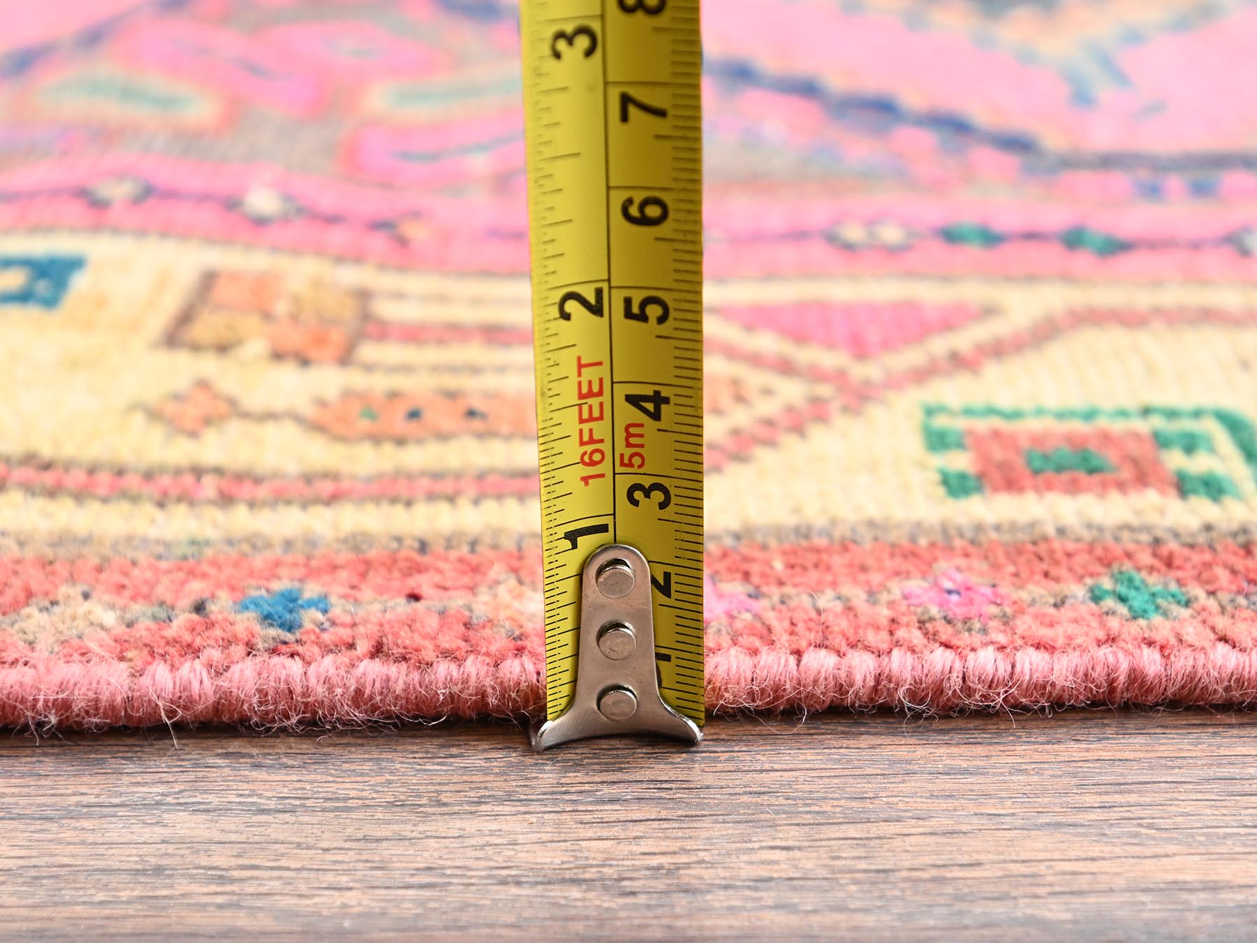 Hamadan Vintage hand-knotted wool runner in Pink & Beige, 2'8" x 10'4" — SKU O02616 (view 6)