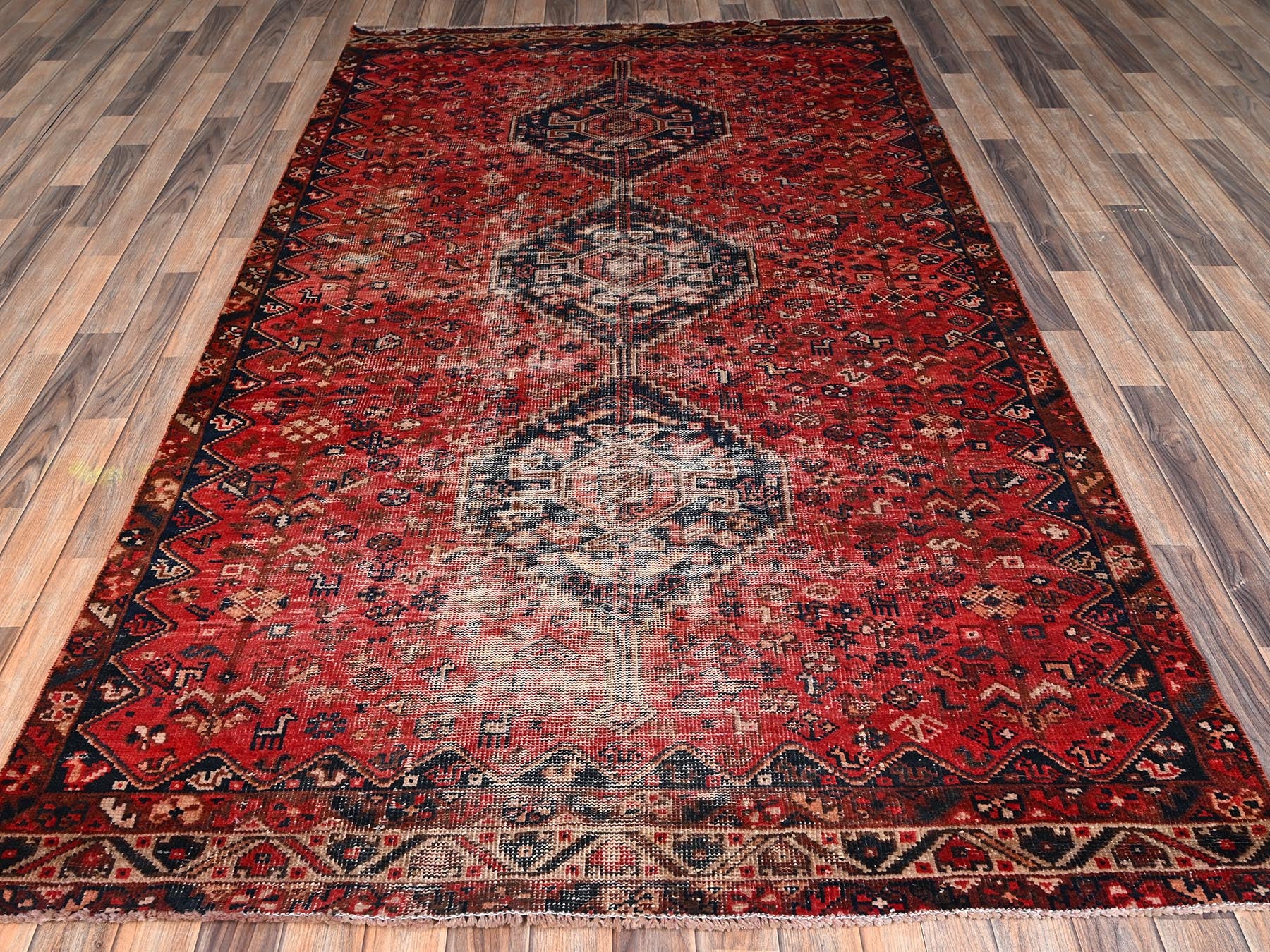 Shiraz Vintage hand-knotted wool rug in Red & Ivory, 5'4" x 9'2" — SKU O02626 (view 2)