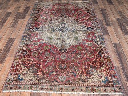 Tabriz Vintage hand-knotted wool rug in Red & Gray, 3'9" x 6'7" — SKU O02628 (view 2)