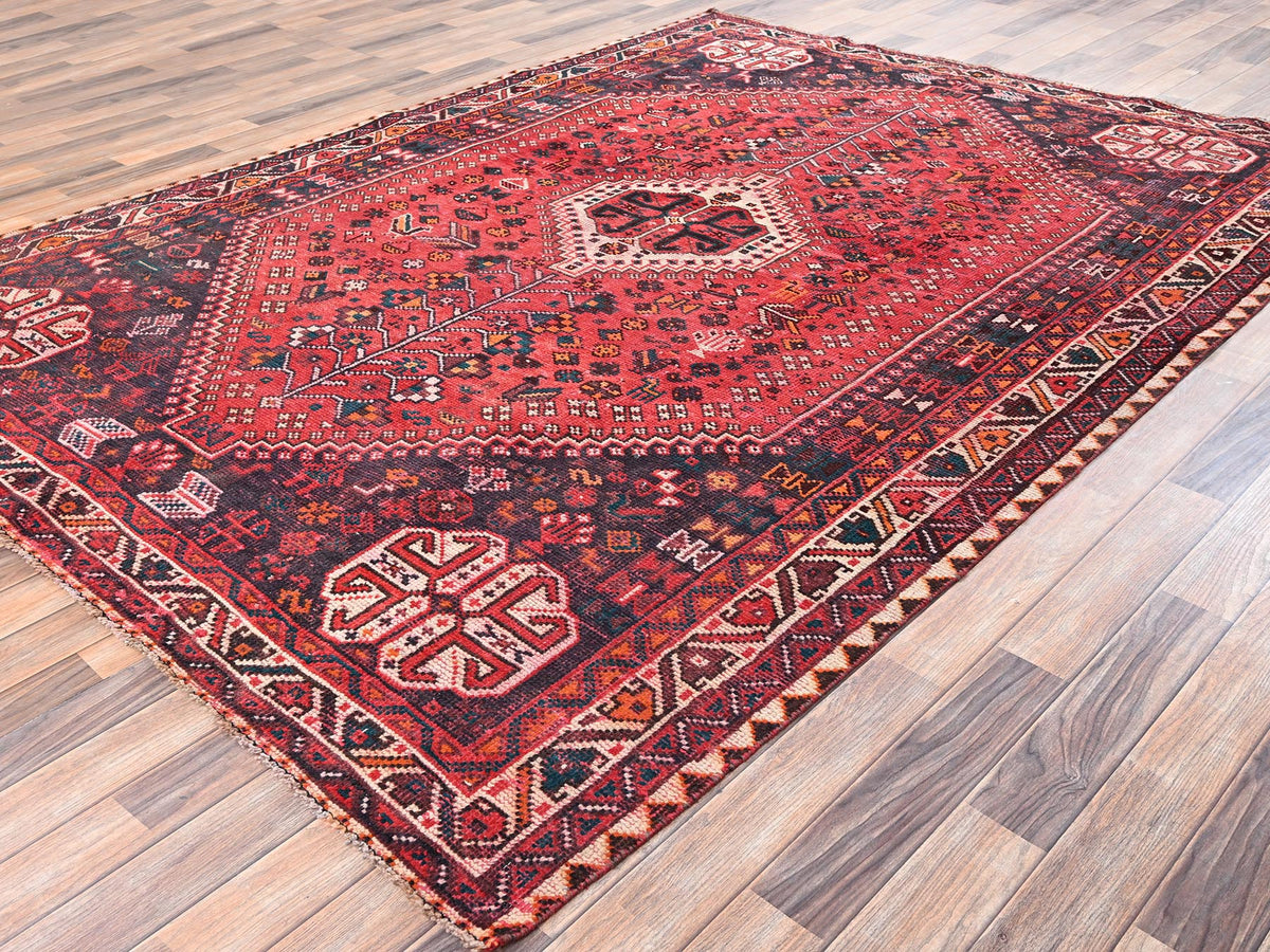 Shiraz Vintage hand-knotted wool rug in Red & Ivory, 6'11" x 9'7" — SKU O02642 (view 3)