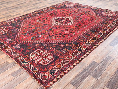 Shiraz Vintage hand-knotted wool rug in Red & Ivory, 6'11" x 9'7" — SKU O02642 (view 3)
