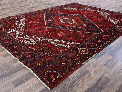 Heriz Heriz hand-knotted wool rug in Red & Midnight Blue, 7'9" x 10'4" — SKU O0265 (view 3)