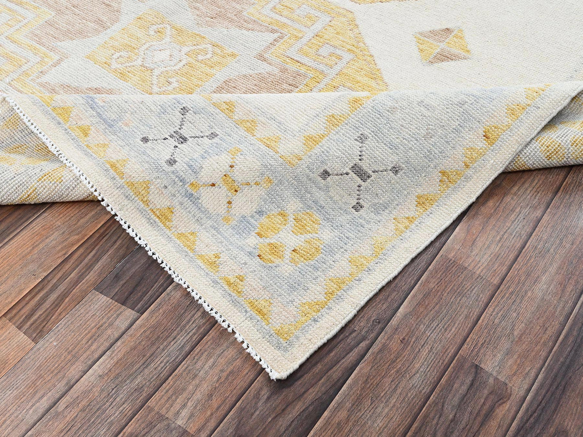 Kazak Kazak hand-knotted wool rug in Ivory & Light Blue, 6' x 8'11" — SKU O02682 (view 7)