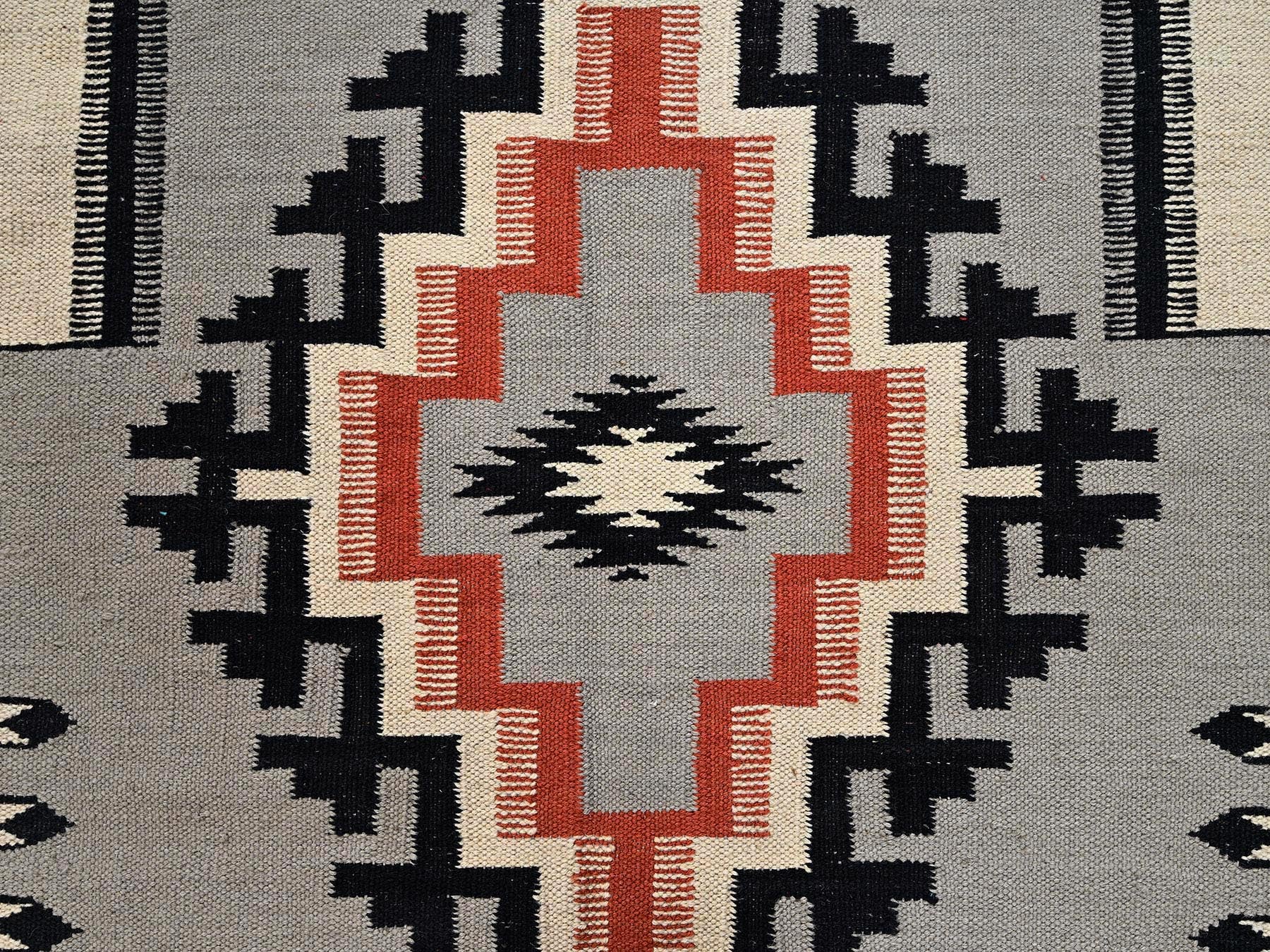 Flat-Weave hand-knotted wool rug in Gray, 8' x 9'11" — SKU O02691 (view 4)