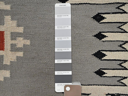 Flat-Weave hand-knotted wool rug in Gray, 8' x 9'11" — SKU O02691 (view 5)