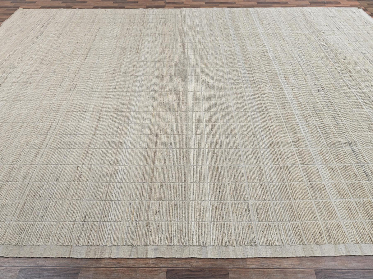 Tribal & Geometric hand-knotted wool rug in Ivory, 12'8" x 20'2" — SKU O02700 (view 4)