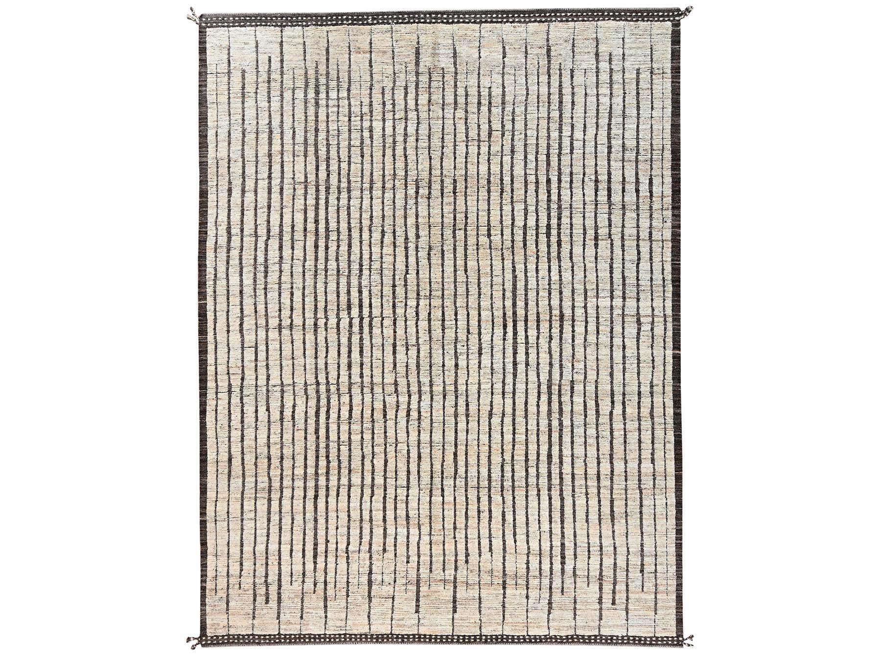 Ivory 9'2" x 11'11" Tribal & Geometric Hand knotted Wool Rug - Sku: O02701