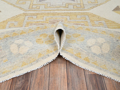 Oushak hand-knotted wool rug in Ivory & Light Blue, 7'11" x 10'3" — SKU O02707 (view 6)