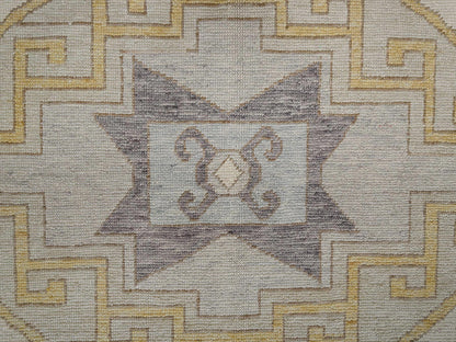 Oushak hand-knotted wool rug in Ivory & Light Blue, 7'11" x 10'3" — SKU O02707 (view 9)