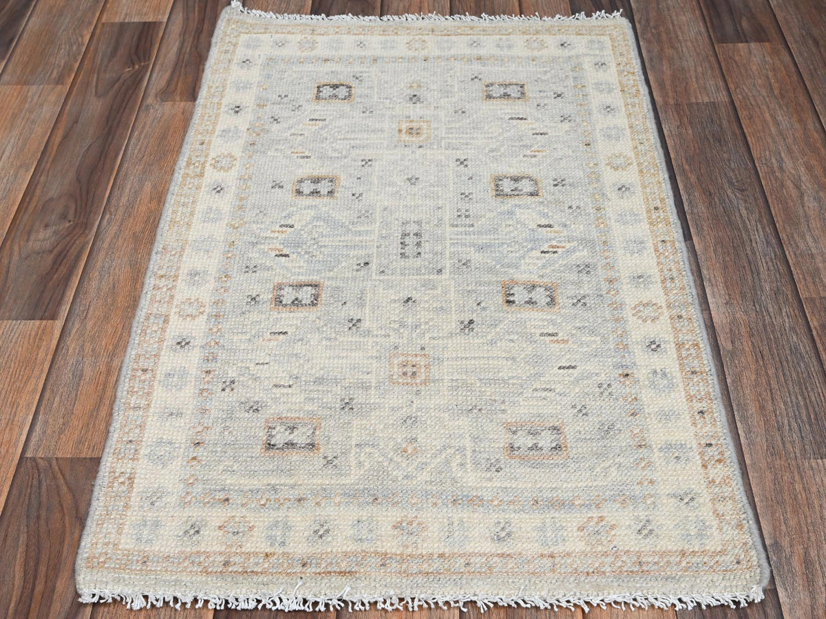 Oushak hand-knotted wool rug in Gray & Ivory, 1'10" x 2'11" — SKU O02729 (view 2)