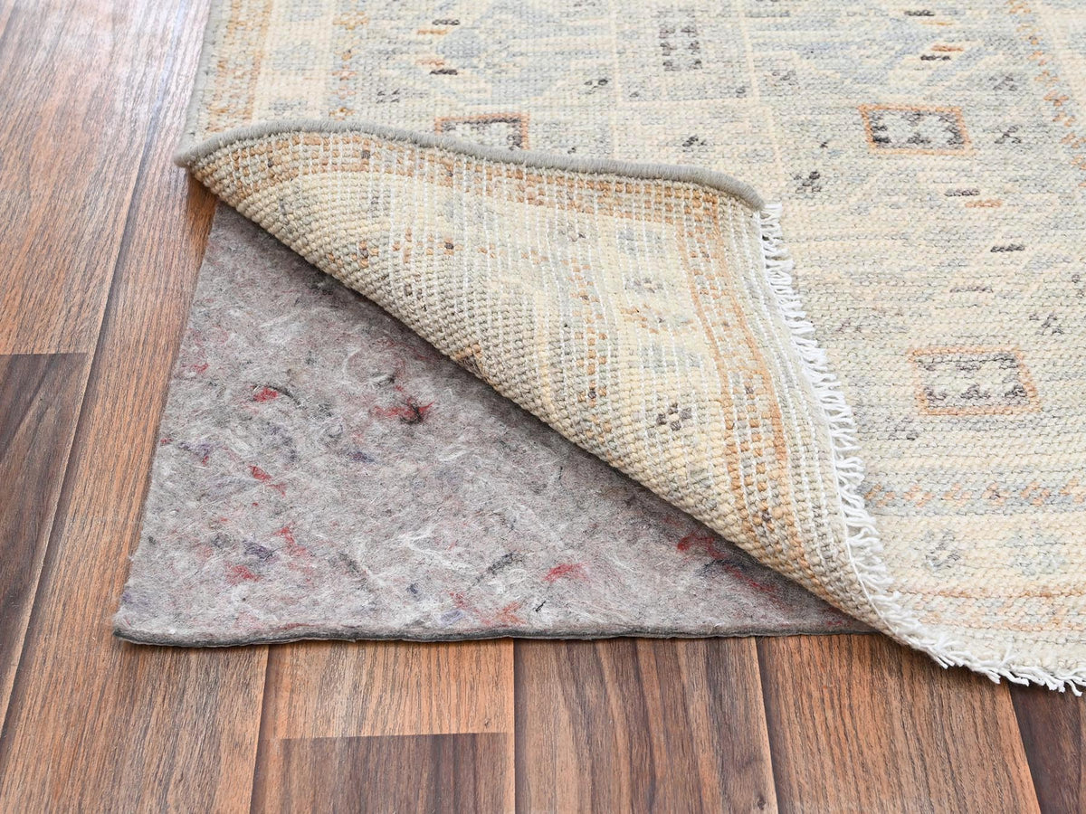 Oushak hand-knotted wool rug in Gray & Ivory, 1'10" x 2'11" — SKU O02729 (view 3)