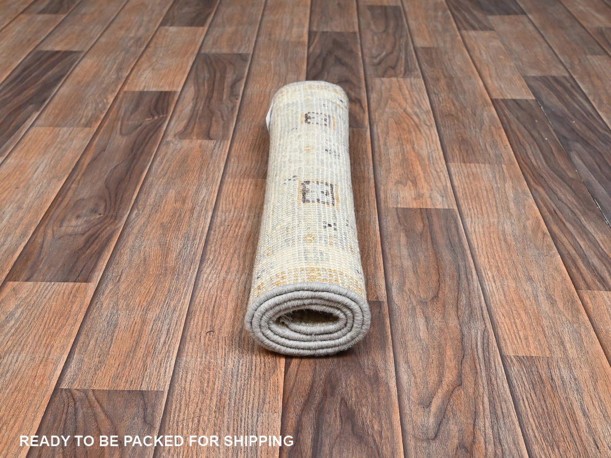 Oushak hand-knotted wool rug in Gray & Ivory, 1'10" x 2'11" — SKU O02729 (view 5)